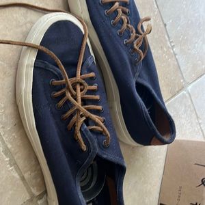 Frye ludlow low size mens 10 M canvas navy color shoes 81491 boat deck shoes